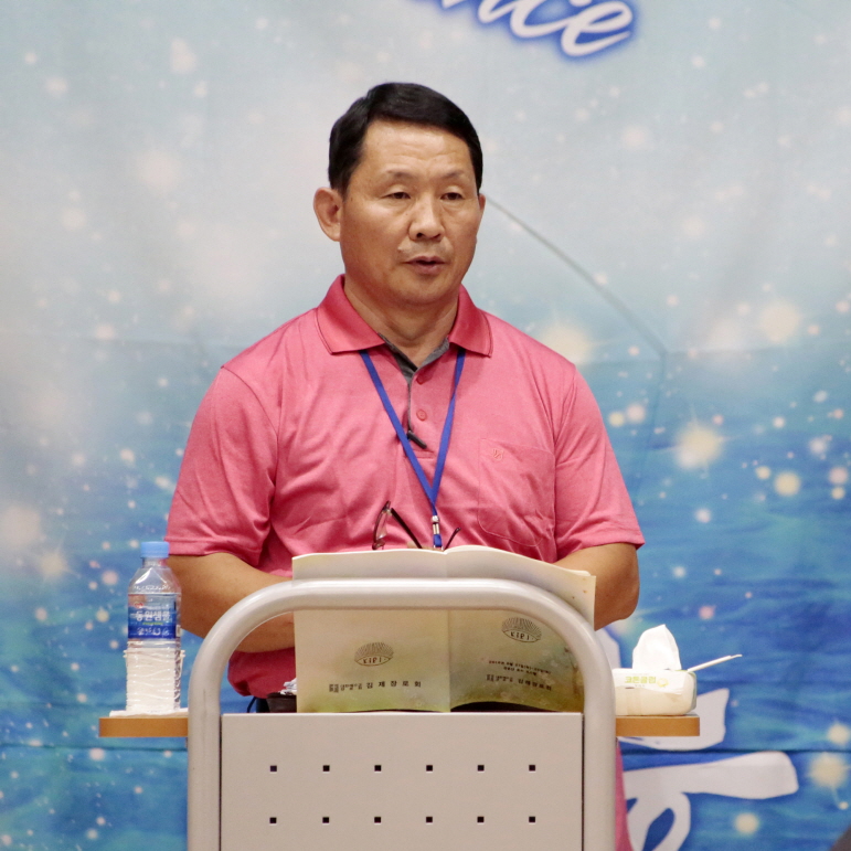 회장 김형곤 장로.jpg