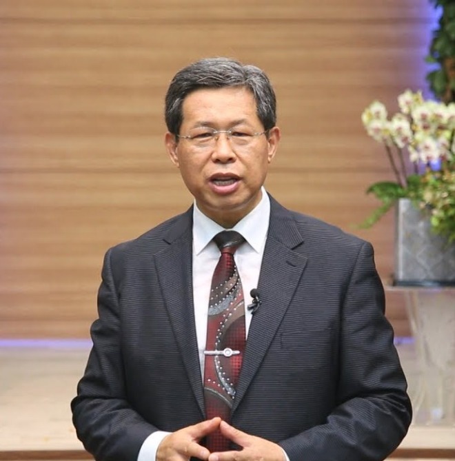 이은철 목사 (2).jpg